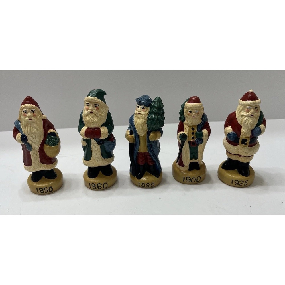 Vintage Christmas Wee Crafts Father Christmas Craft Kit Figures 5 Painted Santas